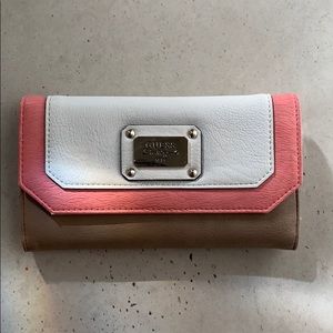 Guess Wallet